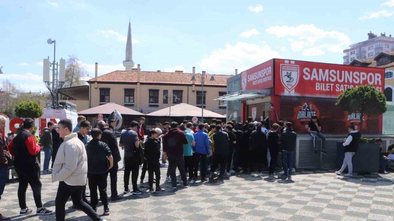 Samsunspor - Ankara Keçiörengücü maçının biletleri 3 saatte tükendi