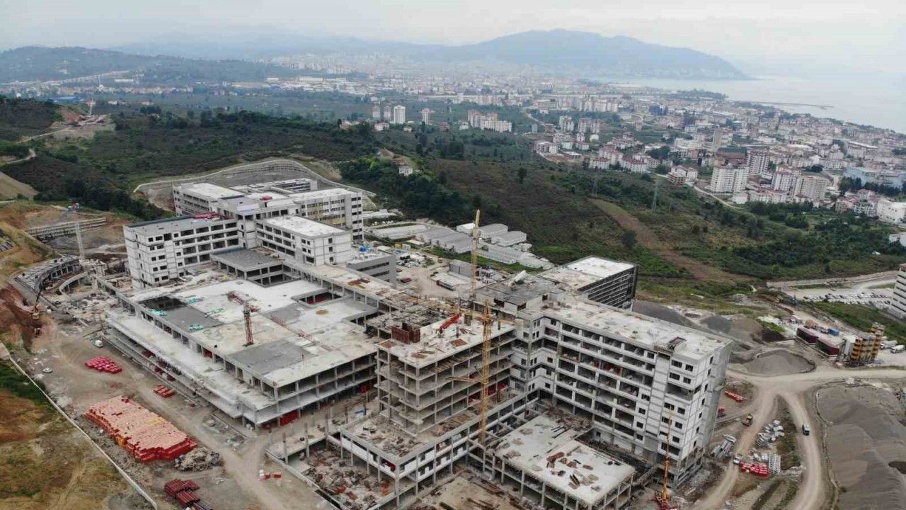 Ordu Şehir Hastanesi inşaatı yüzde 71’e ulaştı