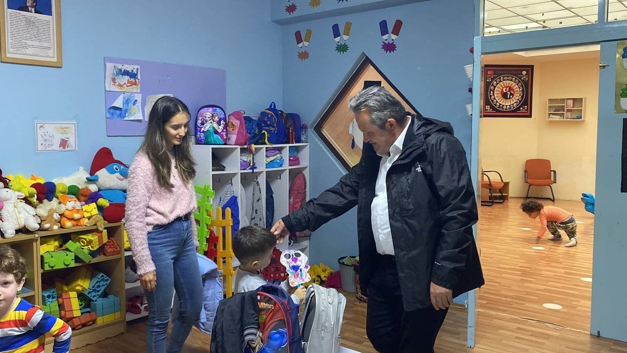Başkan Koloğlu okulları ziyaret ederek istekleri dinledi