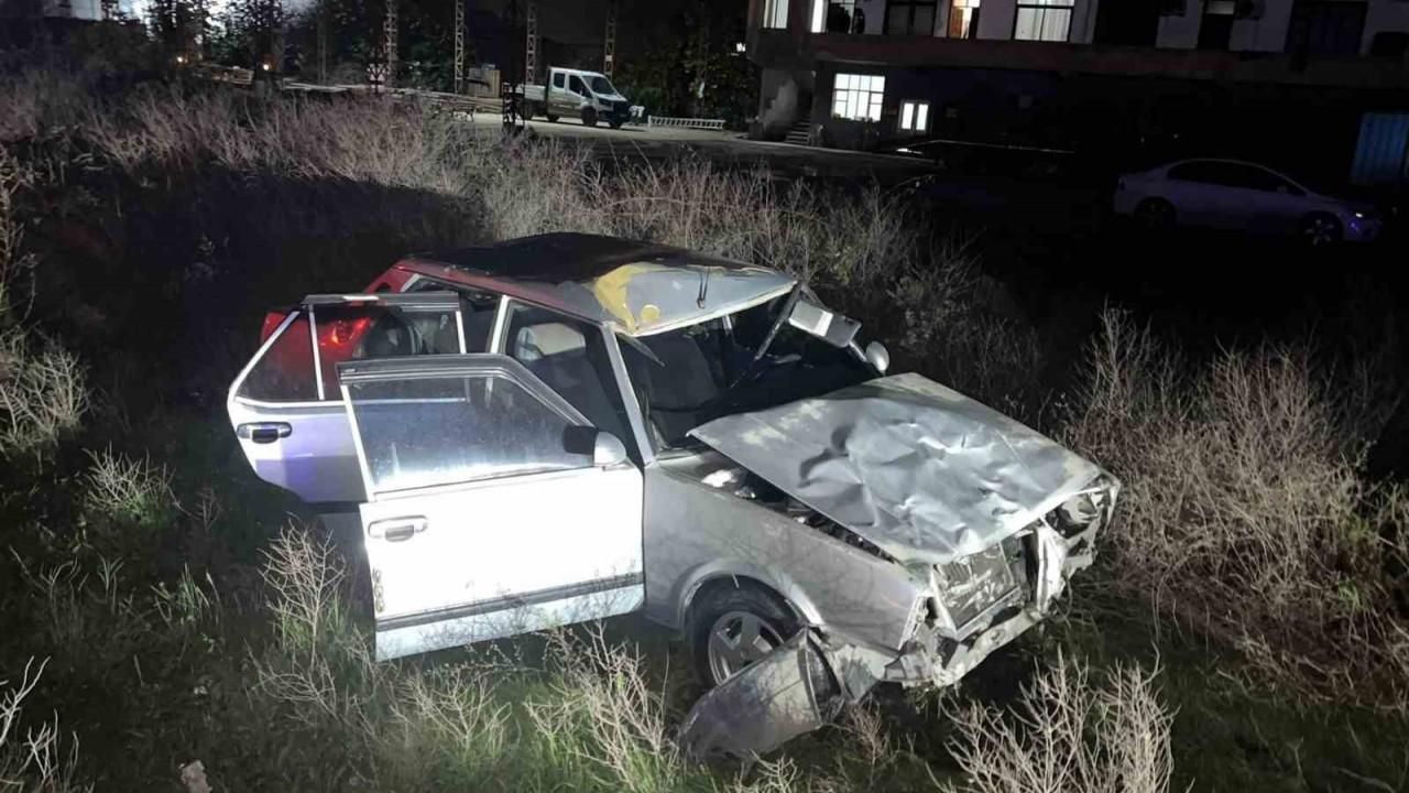 Mersin’de otomobil yayalara çarptı: 2 ölü