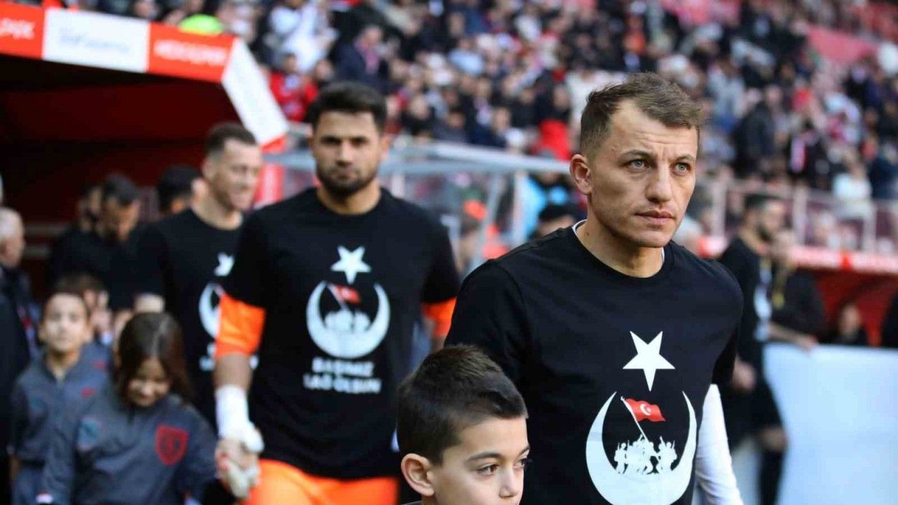 Samsunspor - Sivasspor maçında şehitler unutulmadı