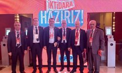 CHP İl ve İlçe Başkanları Antalya' da Buluştular