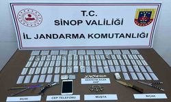 Sinop’ta torbacıya baskın: 1017 sentetik hap ele geçirildi
