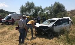 Kastamonu’da otomobil tarlaya uçtu: 5 yaralı