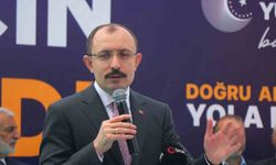Ticaret Bakanı Muş’tan Davutoğlu’na eleştiri: "Elinde ne var ne yok fırlatıyor"