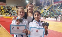 Düzce'de kızlar Judoda 2 madalya aldı