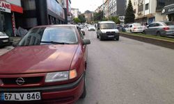 Zonguldak'ta kaza; Motosiklet otomobille çarpıştı