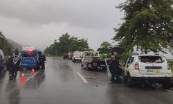 Giresun’da karşı şeride geçen otomobil minibüsle çarpıştı: 1 ölü, 10 yaralı