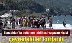 Zonguldak'ta boğulma tehlikesi yaşayan kişiyi çevredekiler kurtardı
