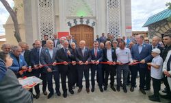 Söğütlü Köyü'nde Selçuklu mimarisiyle yapılan cami açıldı