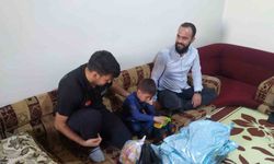 AFAD ekipleri depremde kurtardıkları çocukla Suriye’de görüştüler