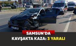 Samsun’da kavşakta iki otomobilin çarpıştı : 3 yaralı
