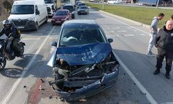 Samsun’da otomobil kamyona arkadan çarptı: 2 yaralı