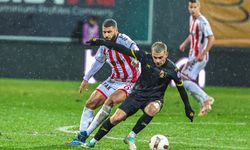 İstanbulspor, Samsunspor mücadelesinin ilk yarısı golsüz eşitlikle sona erdi