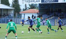 Karacabey Belediyespor, sahasında  Kırklarelispor ile 0-0 berabere kaldı
