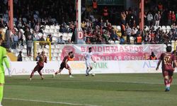 Bandırmaspor Ümraniyespor’u 4-1’lik skorla mağlup etti