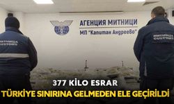 377 kilo esrar Türkiye sınırına gelmeden ele geçirildi