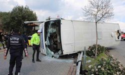 Aydın’da yolcu minibüsü devrildi: 28 yaralı