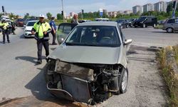 Samsun’da otomobil tır ile çarpıştı: 1 yaralı
