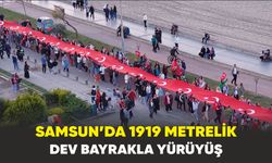 Samsun’da 1919 metrelik dev bayrakla yürüyüş