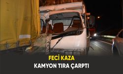 Tırla Çarpışan Kereste Yüklü Kamyon Sürücüsü Yaralandı