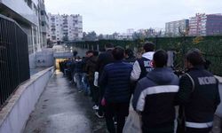 Mersin Gümrükte Rüşvet Çarkı: Müdür ve 91 Kişi Tutuklandı