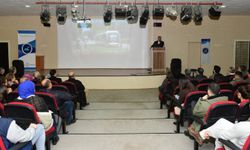 Van YYÜ'de ‘Kent İçi Raylı Sistem’ Semineri Düzenlendi