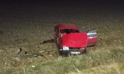 Tekirdağ Muratlı’da yoldan çıkan otomobil tarlaya uçtu