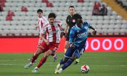 Samsunspor; deplasmanda Antalyaspor'u 2-0 ile geçti
