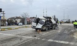 Vezirköprü'de freni patlayan tır dehşeti