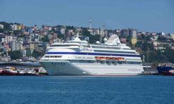 'Astoria Grande' Samsun Limanı'na demirledi