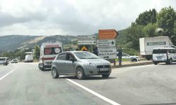 Samsun'da kontrolden çıkan otomobil refüje çarptı: 1 yaralı