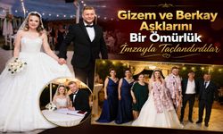 Gizem ve Berkay Aşklarını Bir Ömürlük İmzayla Taçlandırdılar