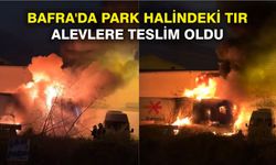 Bafra'da park halindeki tır alevlere teslim oldu