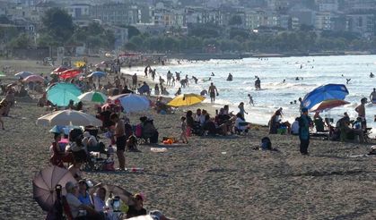 Samsun'un Atakum sahili dolup taştı