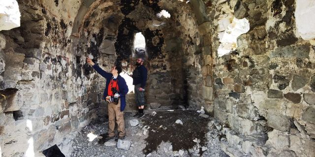 Sular altında kalacak ilçede tarihi eserler son ziyaretçilerini ağırlıyor