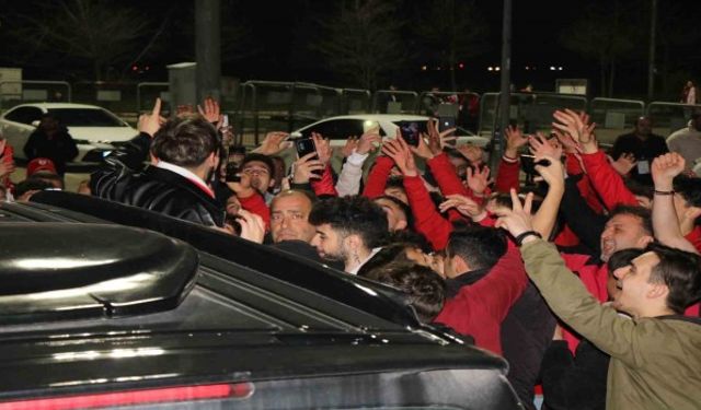 Sefo Samsunspor taraftarına üçlü çektirdi