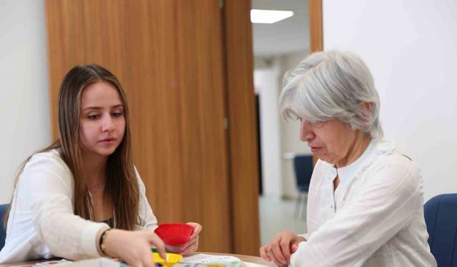Alzheimer Yaşam Merkezi hem hastalara hem ailelere kolaylık sağlıyor