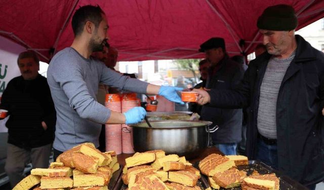 Giresunlular karalahana çorbasına doyamadı