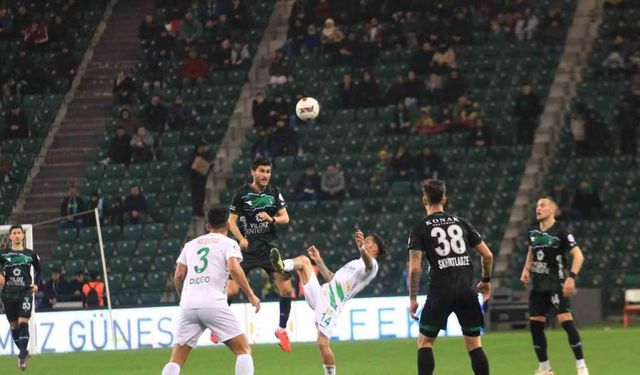 Kocaelispor, sahasında Şanlıurfaspor’a 1-0 mağlup oldu.