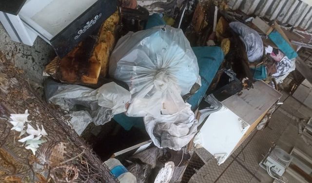 Denizli’de 3 Yaşındaki Çocuğun Çıkardığı Yangın Evi Kül Etti