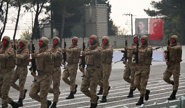 Kırkağaç Jandarma Komando Eğitim Merkezi'nde 37. Dönem Uzman Erbaşlar Yemin Etti