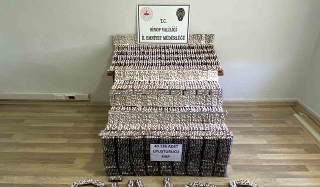 Sinop’ta 6 Milyon TL Değerinde Uyuşturucu Hap Ele Geçirildi: 8 Şüpheli Yakalandı