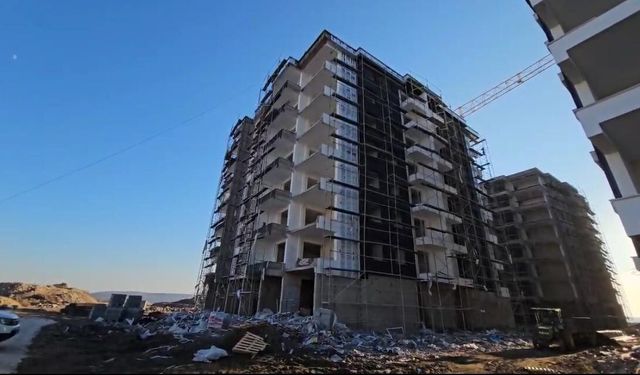 DİYARBAKIR'DA İNŞAATTA ACI OLAY