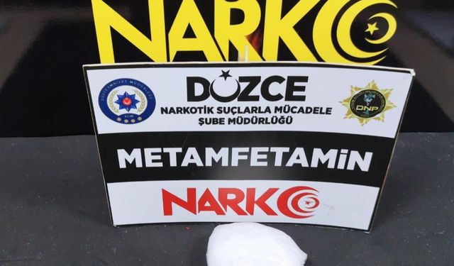 Düzce’de Uyuşturucu Operasyonu: 19 Suç Kayıtlı Şahıs Tutuklandı
