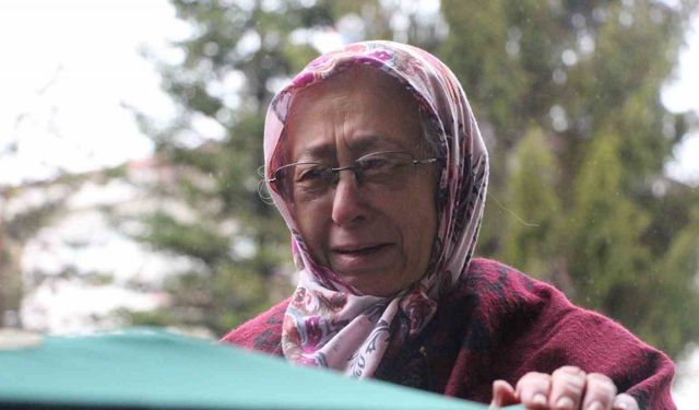 Müdür ve Öğretmen Şiddetiyle Felç Kalan Öğrenci Hayatını Kaybetti!