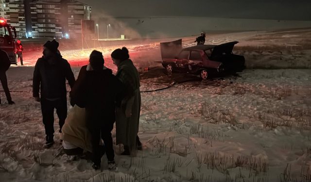Tofaş Otomobil Yangını: Araç Kullanılamaz Hale Geldi