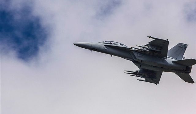 İsrail ordusu Yemen’deki Husi hedeflerini vurdu