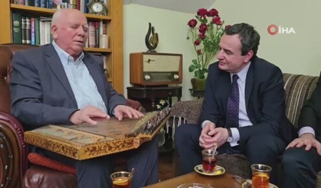 Ses sanatçısı Çabrati’den Kosova Başbakanı Kurti’ye "Haydar Haydar" şarkısı
