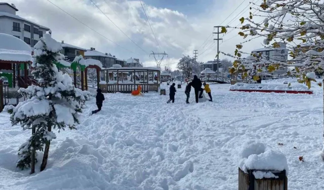 Afyon’da Yarın Okullar Tatil Mi? 5 Şubat Çarşamba Okullar Tatil Mi?
